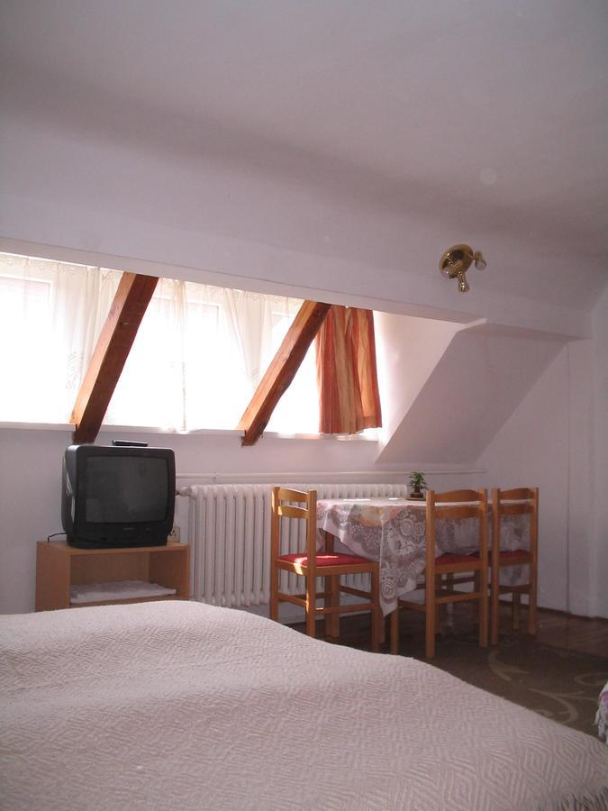 Burg Eger Hotel Exterior photo